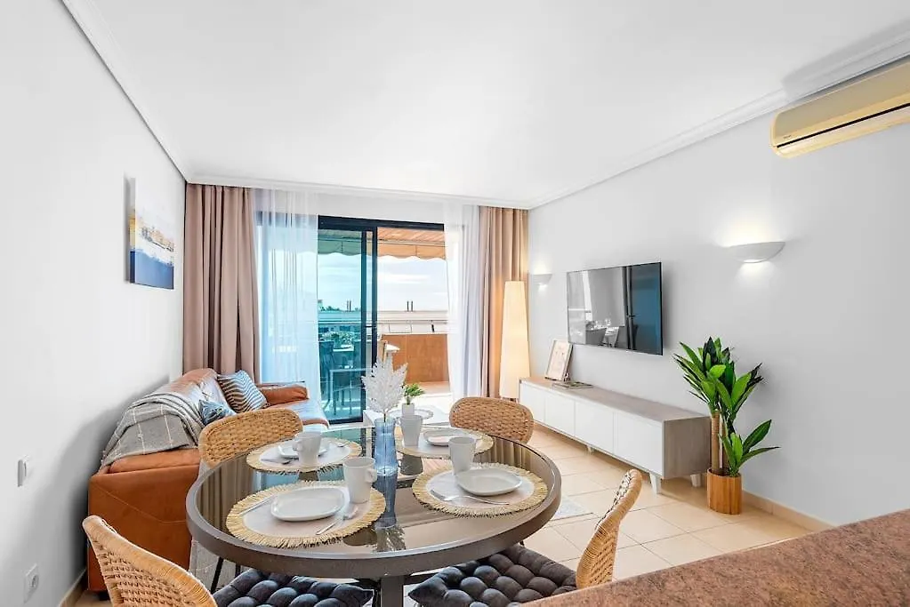 2Bdr Ocean And La Gomera Vista Getaway Puerto de Santiago
